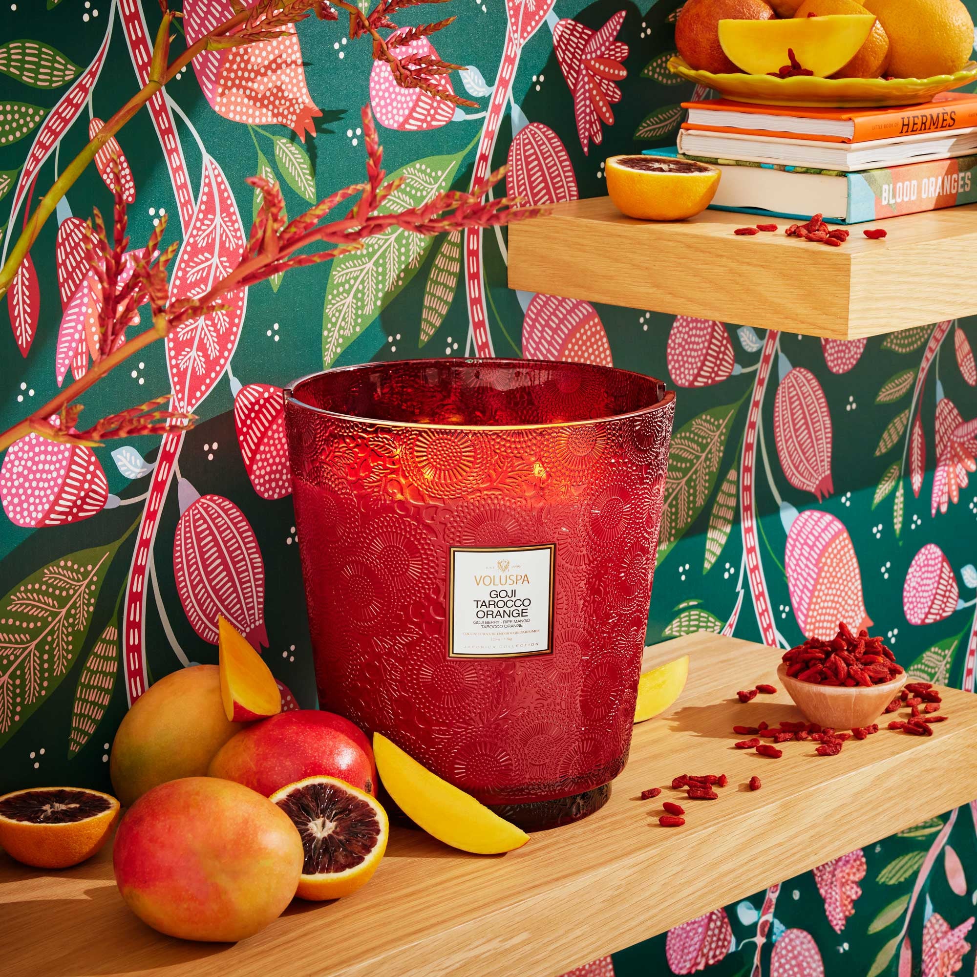 Voluspa - Goji Tarocco Orange - 5-Wick Hearth Candle