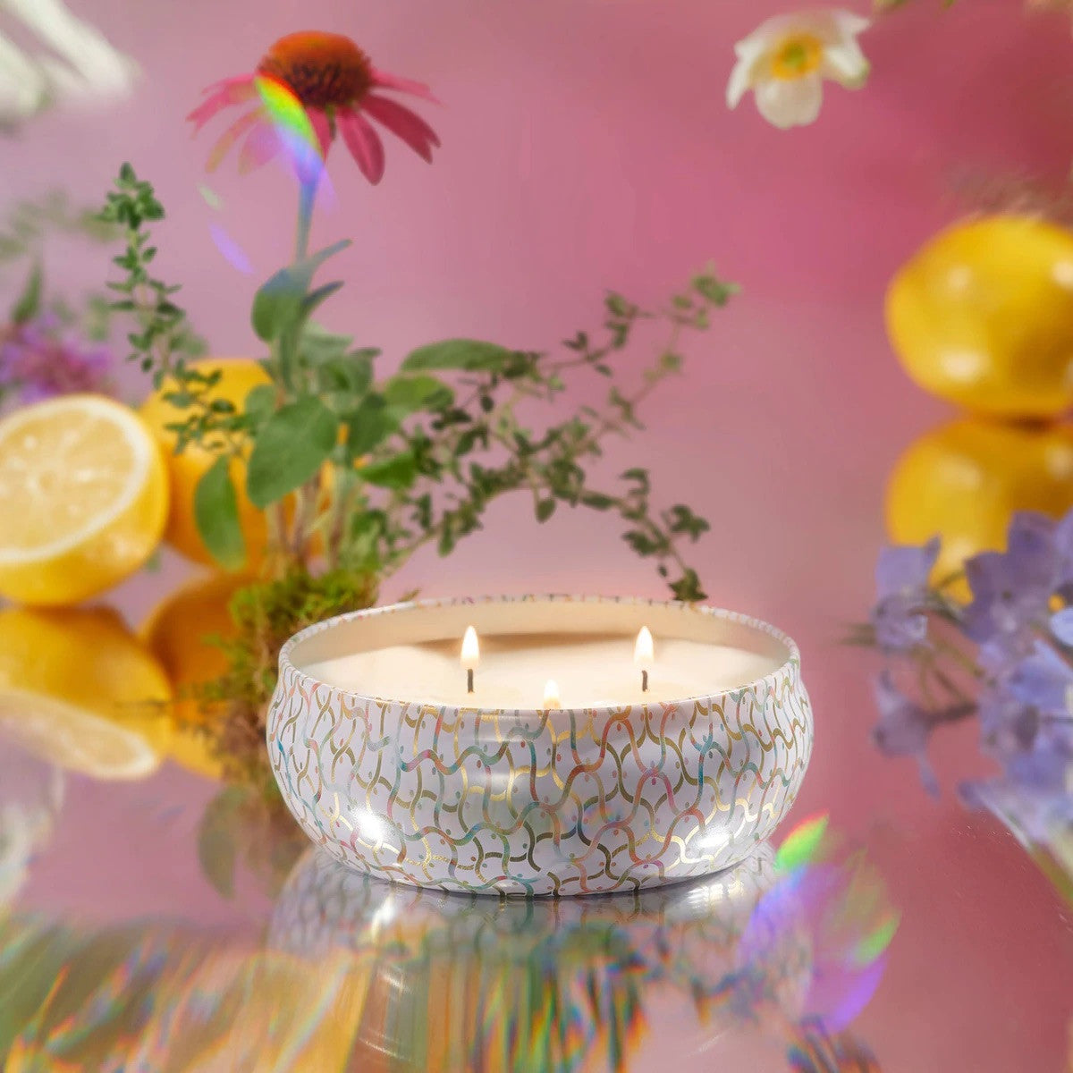 Voluspa - Wildflowers - 3-Wick Tin