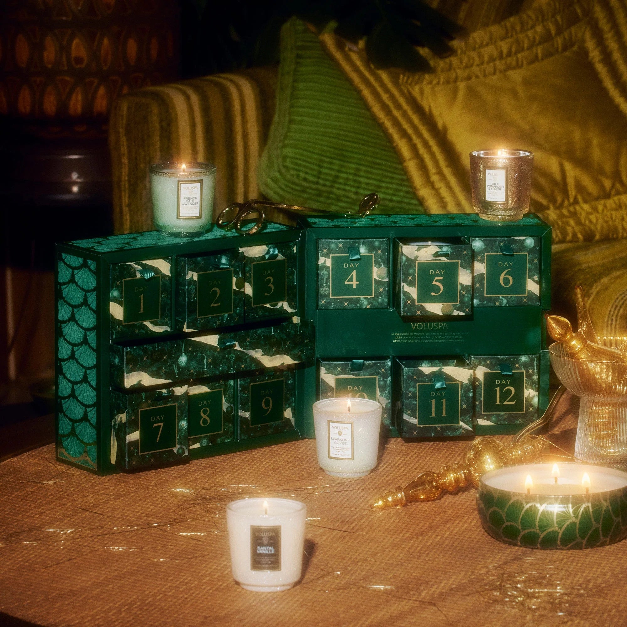 Voluspa - 12 Day Advent Calendar - Petite Pedestal Candle Gift Set